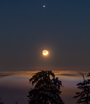 Jupiter und Mond über dem Nebelmeer II