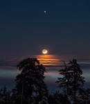Jupiter und Mond über dem Nebelmeer III