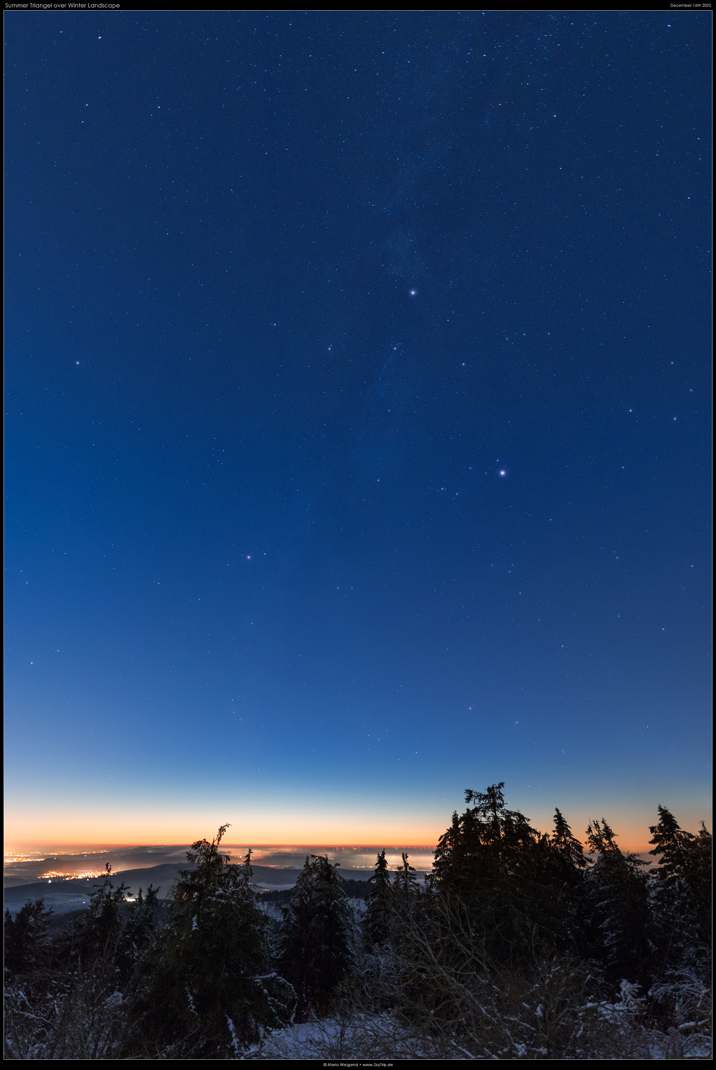 Sommer-Dreieck ber Winterlandschaft