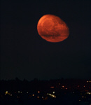 Roter Mondaufgang