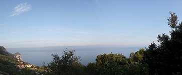 Blick von unserem Beobachtungsplatz über das ligurische Meer.