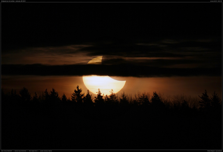 Aufgang der partiell verfinsterten Sonne, 4.1.2011