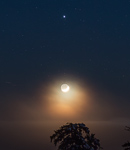 Jupiter und Mond über dem Nebelmeer I