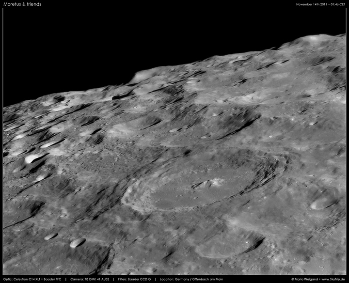 Mondfoto: Krater Moretus & Friends