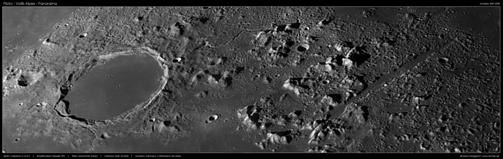 Mondpanorama von Plato bis Vallis Alpes