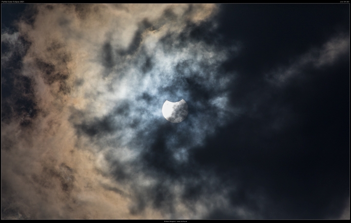 Sonnenfinsternis 2021 hinter Wolken